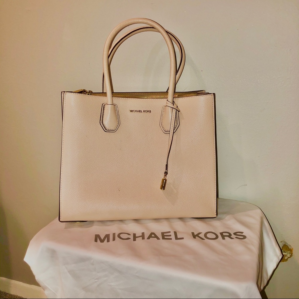 Michael kors blush tote